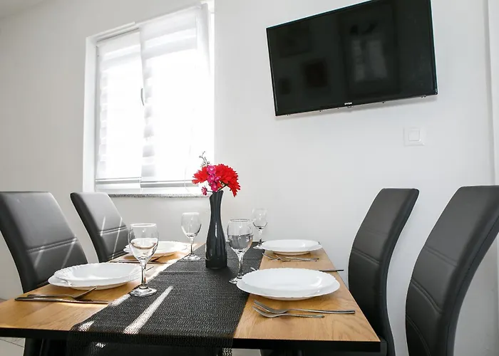 Daire Family-friendly With Swimming Pool - Mulo, Zadar - 24110 Vrsi