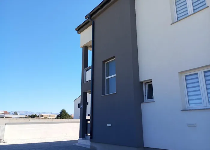 Apartment Family-friendly With Swimming Pool - Mulo, Zadar - 24110